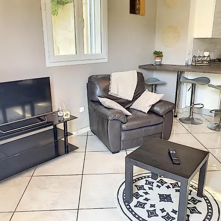 Grand Spacieux A 5 Min Du Centre Appartement Ajaccio (Corsica)